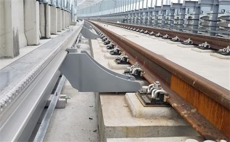 回流軌支架(圖1)